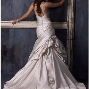 Maggie Sottero Dresses Maggie Sottero Fiorella Wedding Gown Poshmark